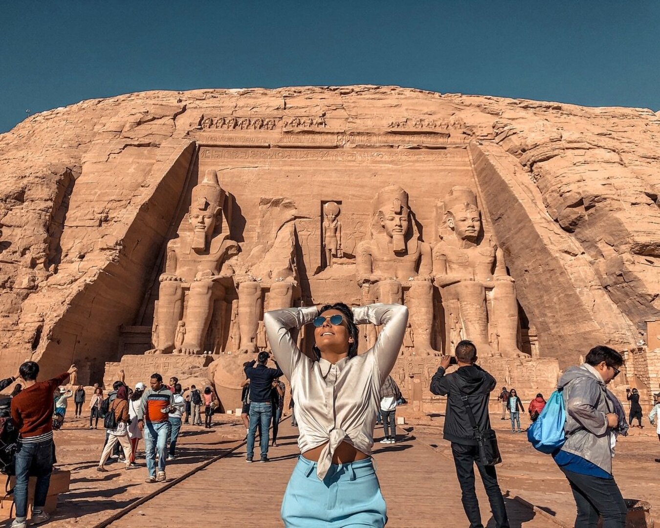 АБУ СИМБЕЛ В АСУАНЕ (индивидуально на автомобиле)